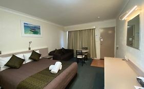 Sapphire City Motor Inn